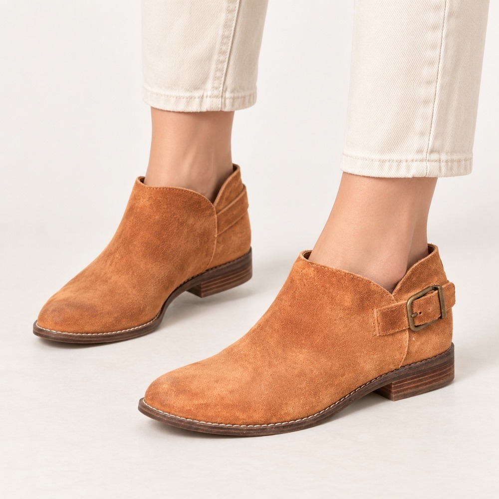 Clarks Collection Suede Cutout Booties 8M Tan Boho Western Coastal Cowgirl id